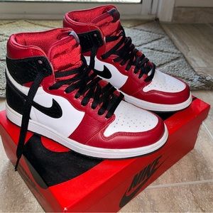 Jordan 1 Retro Satin Snake Chicago High